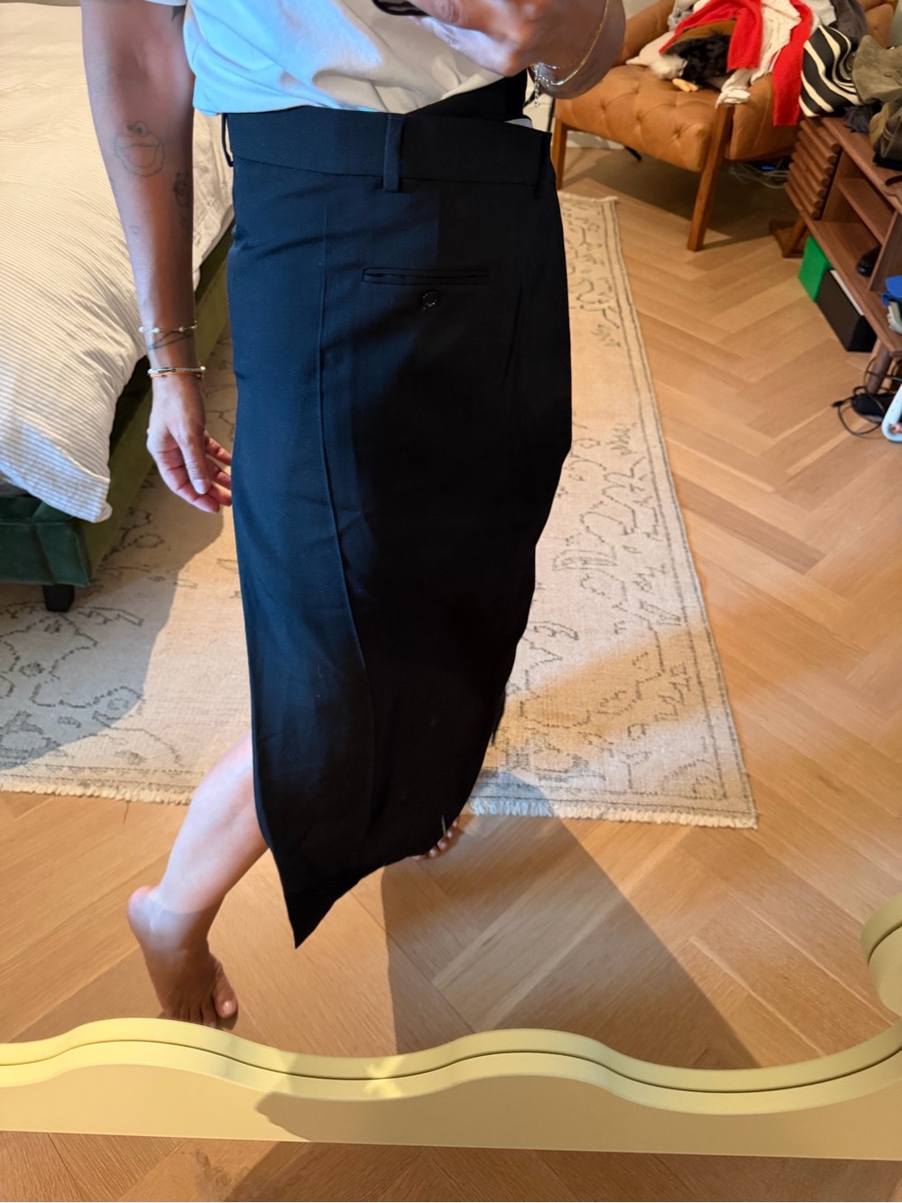 ACNE STUDIOS 
Asymmetric Woven Midi Wrap Skirt
